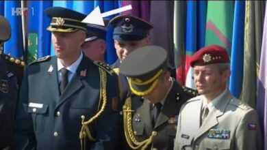 Јадо официрска