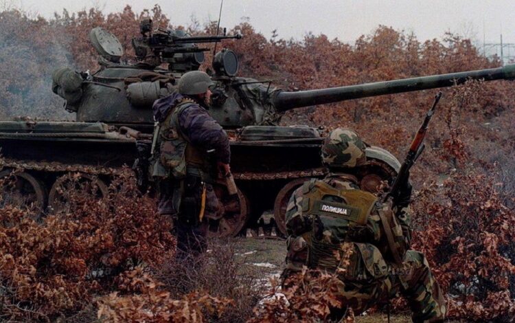 Борбе на Паштрику 1998... Седморица српских војника направила су 14. децембра 1998. године заседу за чак 153 припадника ОВK