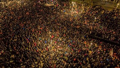 Овако је било вечерас у Црној Гори која је оборила рекорд, око 250000 људи у литији (видео, фотографије)