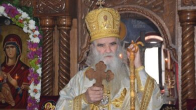 Опозиција пред изборе нема избора: Сви код митрополита на заклетву!